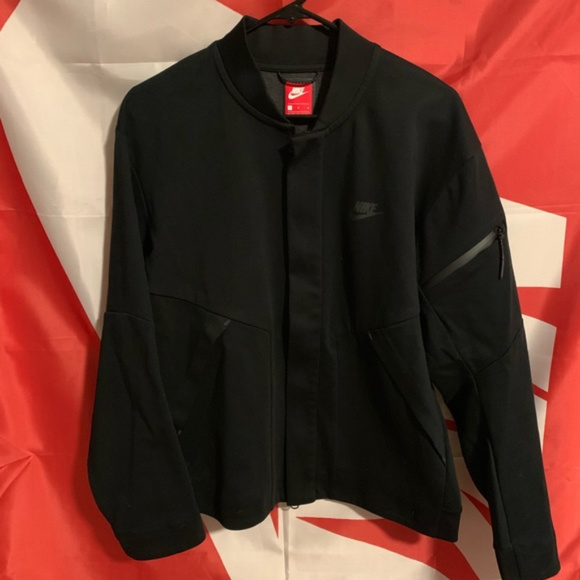 nike tech fleece repel